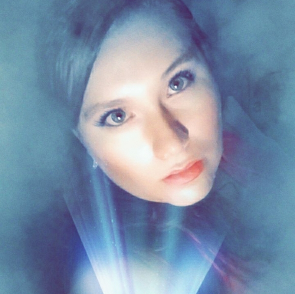 Meet your Posher, Brenda - Picture 16 of 16